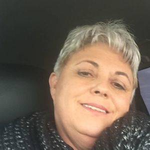 Meet your Posher, Brenda